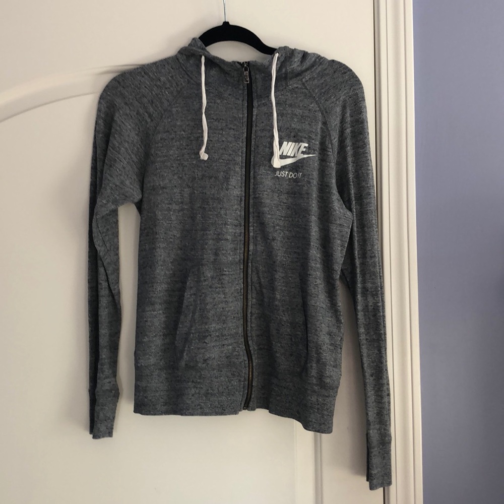 Nike sweatshirt